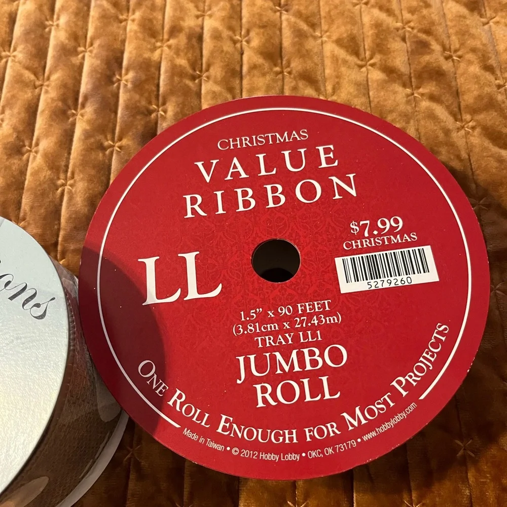 Signature Ribbon Collection - Red, Green, Gold - Picture 5 of 8